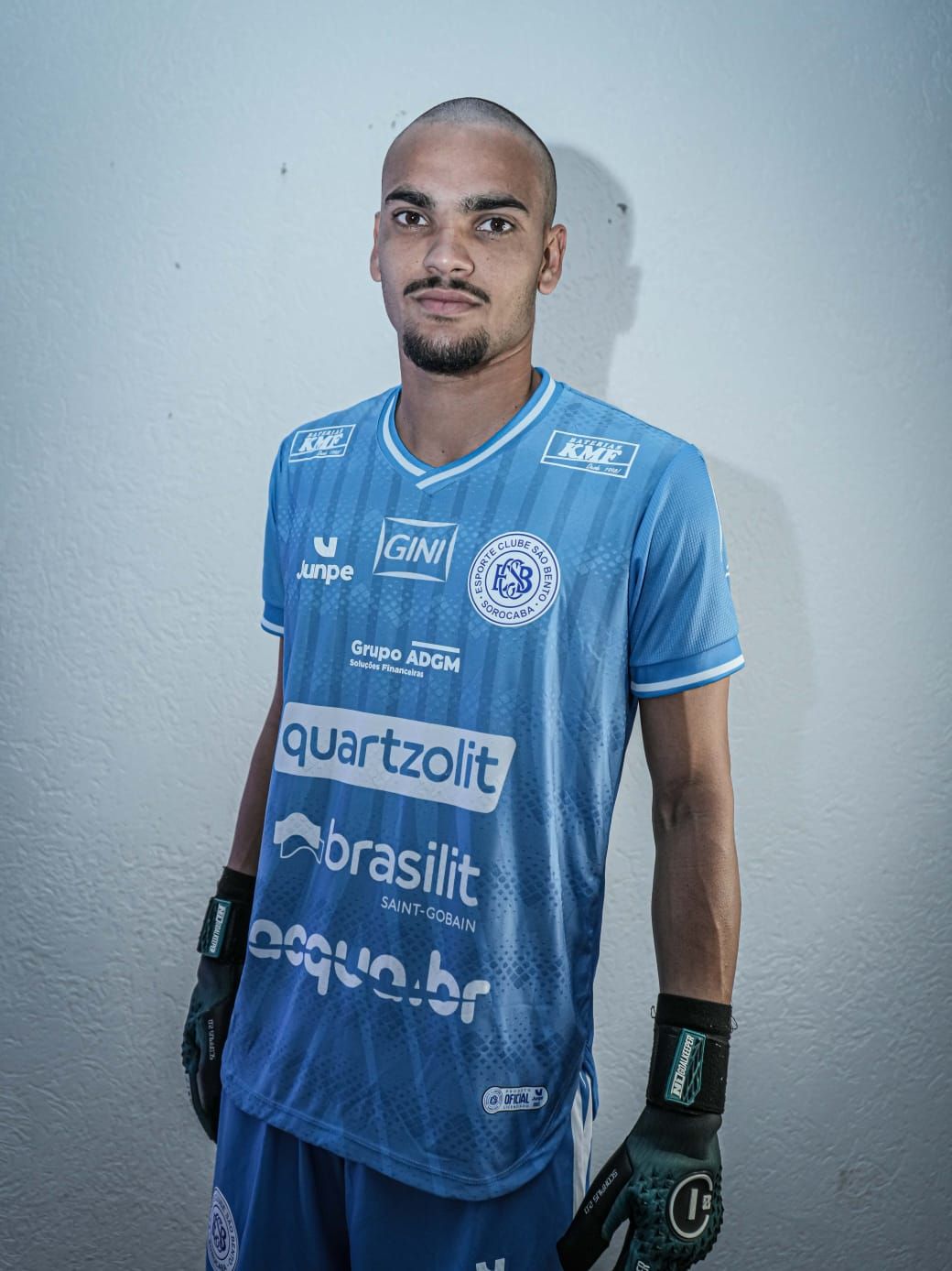 Vitor Alvarenga